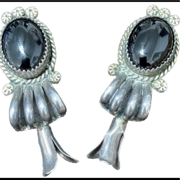 JWK Sterling Silver and Onyx earrings - Picture 1 of 6